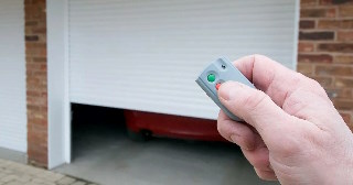 Купить автоматику для рулонных ворот Ейск, цена от 2724 руб.
