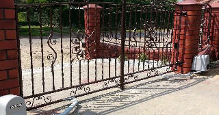Купить дистанционные ворота Ейск, цена от 4061 руб.