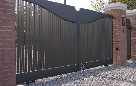 Купить новые ворота Абакан откатные в Ейске по цене от 82232 руб
