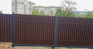 Купить распашные ворота из штакетника Ейск, цена от 2724 руб.